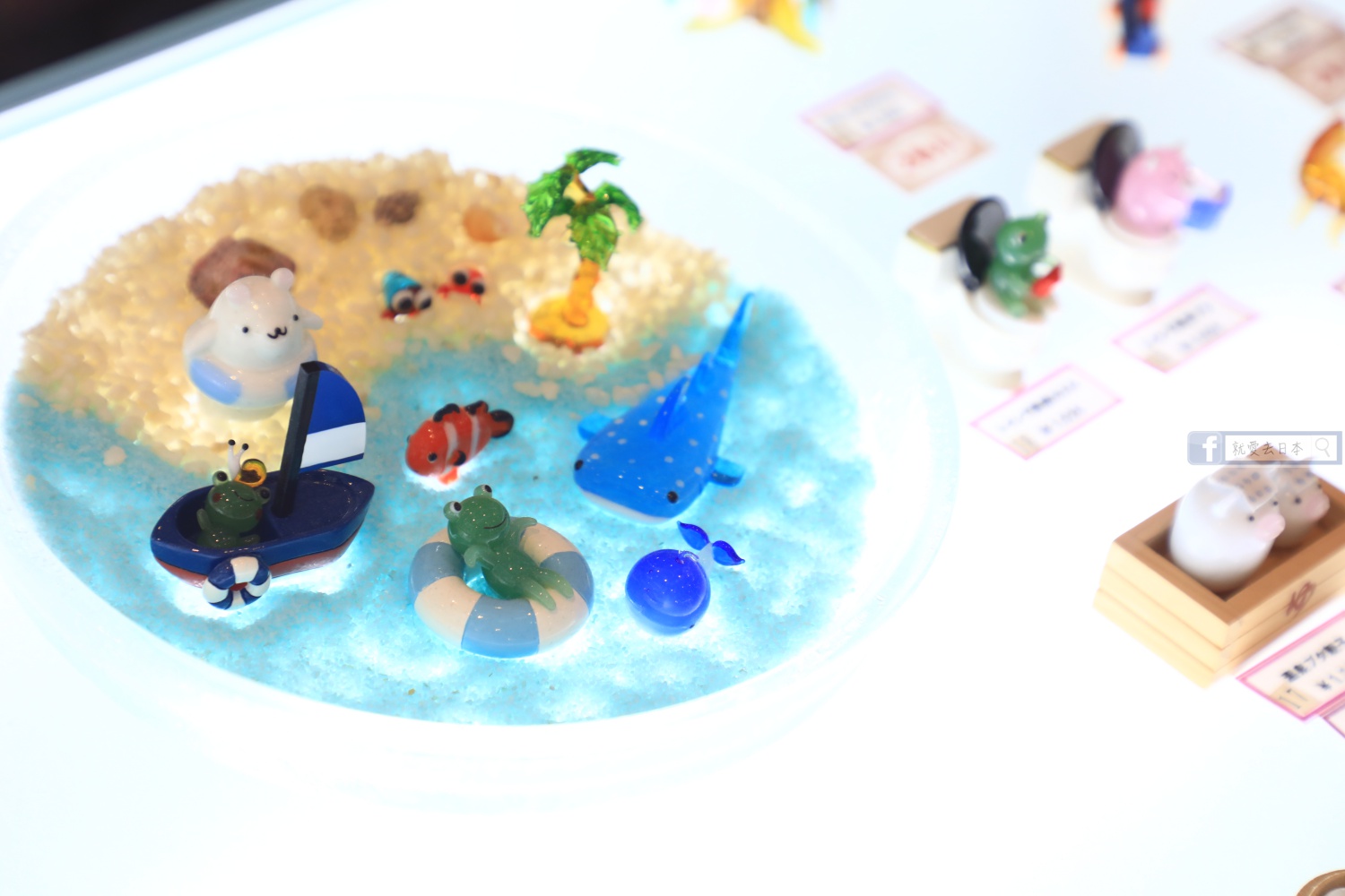 島根旅遊-世界最大沙漏，一次計算一年！免費玩砂畫、看砂的故事：仁摩砂博物館 @右上世界食旅