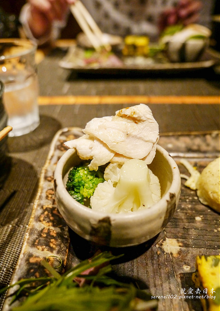 京都旅遊｜高瀨川櫻滿開散策、百年町家O．MO．YA東洞院店晚餐 @右上世界食旅