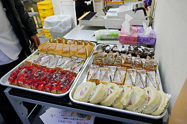東京 清澄白河旅遊｜試吃超大塊的神秘甜點「藤堂planic工廠直營」 @右上世界食旅
