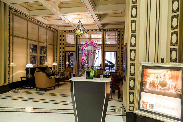 上海外灘住宿-和平飯店（Fairmont Peace Hotel）入住實訪：外灘第一排歷史建築．英國女皇、美國總統、孫中山都曾入住 @右上世界食旅