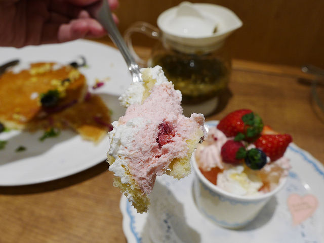 東京 有樂町美食｜好看好吃杯子蛋糕．簡餐午茶：la petite mercerie @右上世界食旅