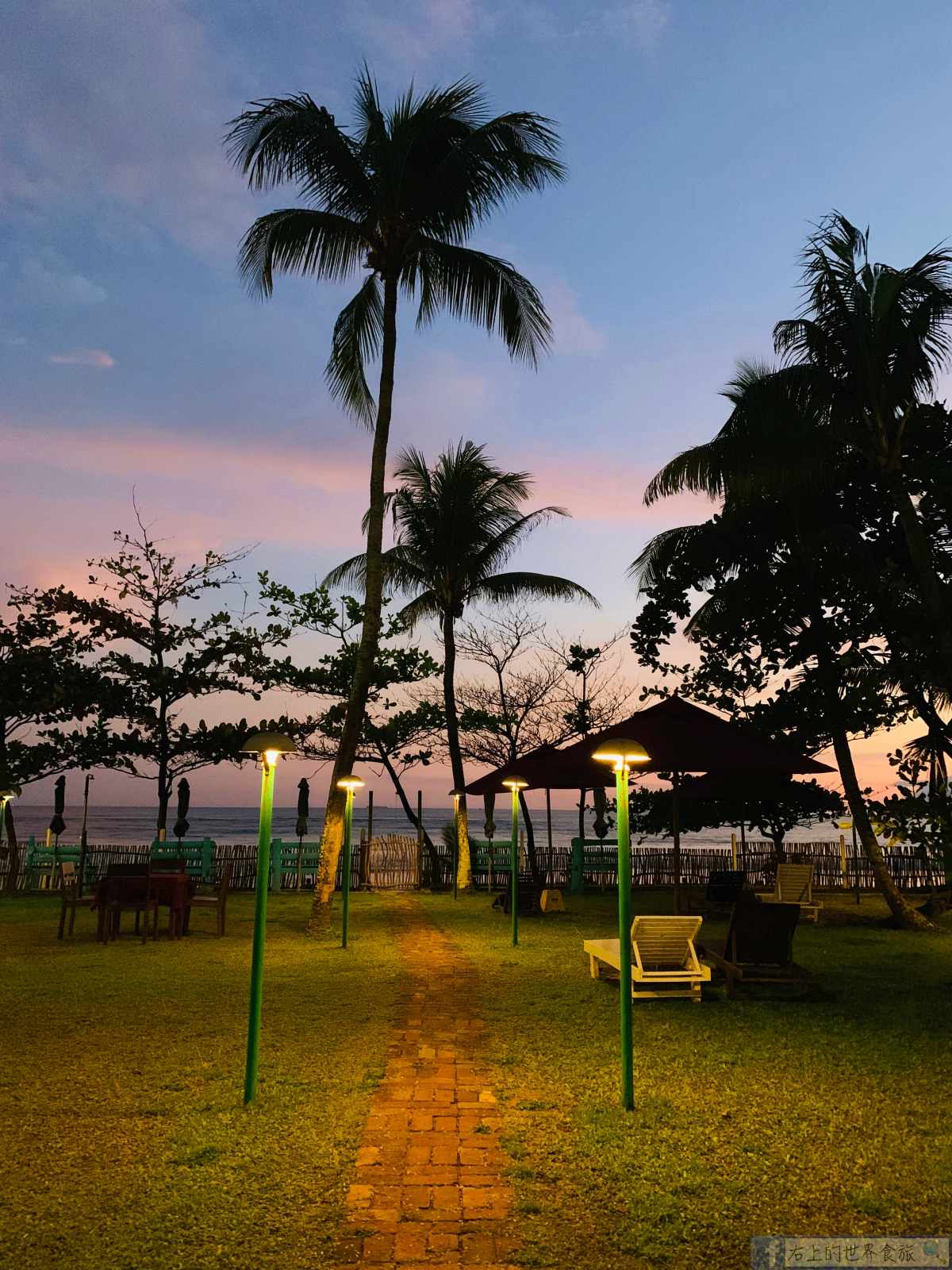 斯里蘭卡12-漫步落日與朝陽並存的馬塔拉海灘與旅館.美食.景點一日遊&#038;住宿推薦 @右上世界食旅