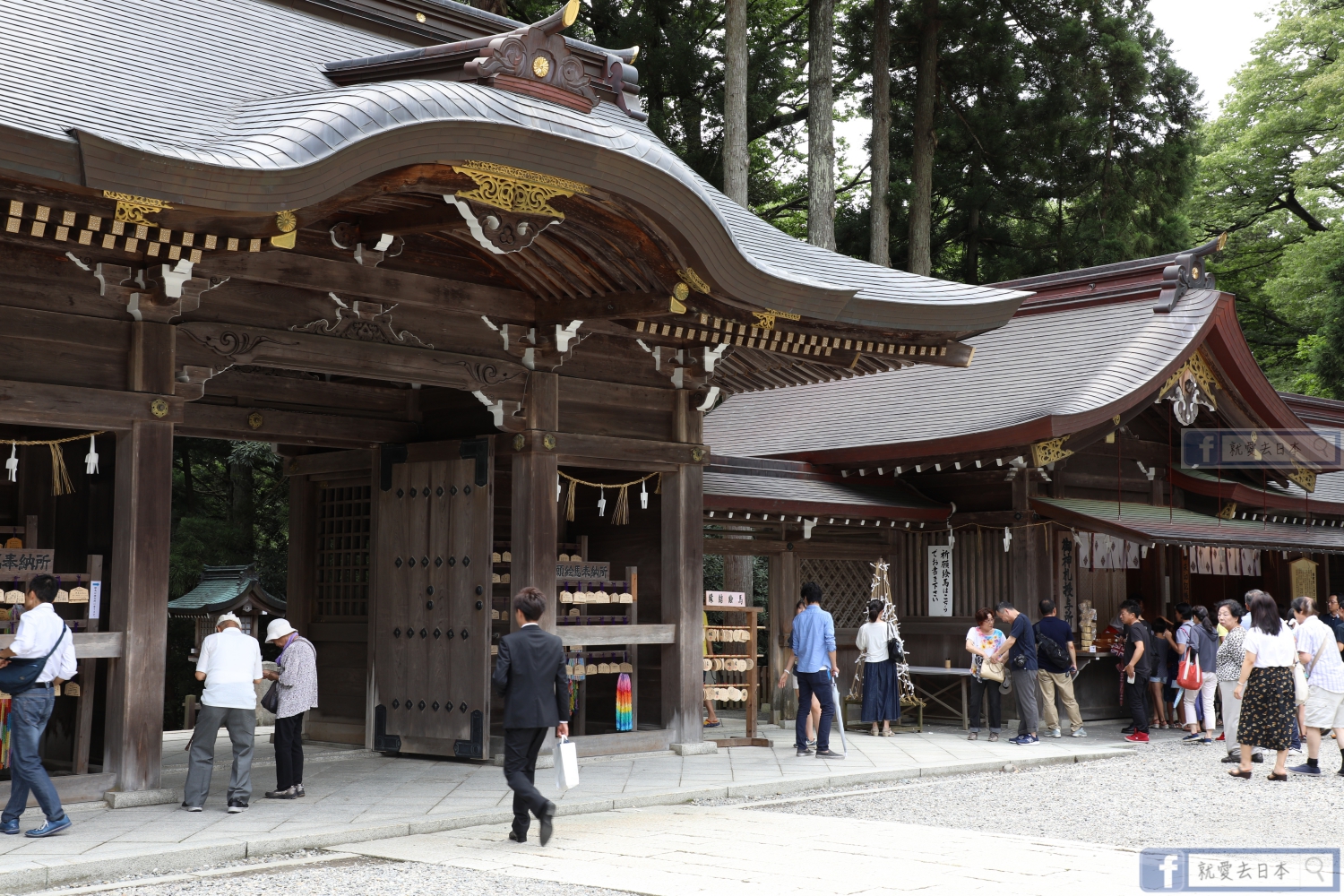新潟旅遊-彌彥神社：創立超過2400年．新潟最大的神社 @右上世界食旅